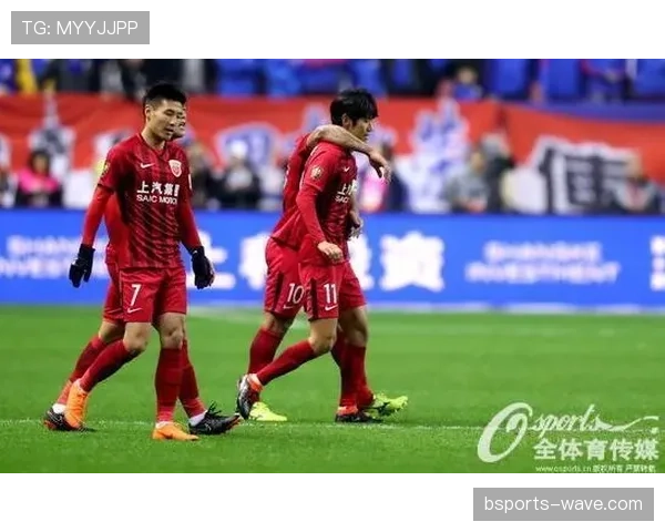 博洛尼亚季前备战进入冲刺阶段全队针对双线作战演练 博洛尼亚季前备战进入冲刺阶段全队针对双线作战演练